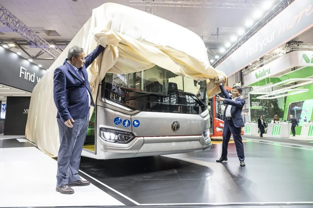 Компания MG презентовала электробус с запасом хода 650 км